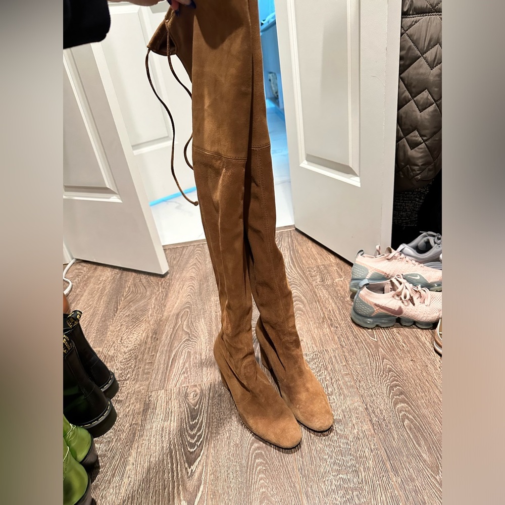 Stuart Weitzman Highland Boot- Camel